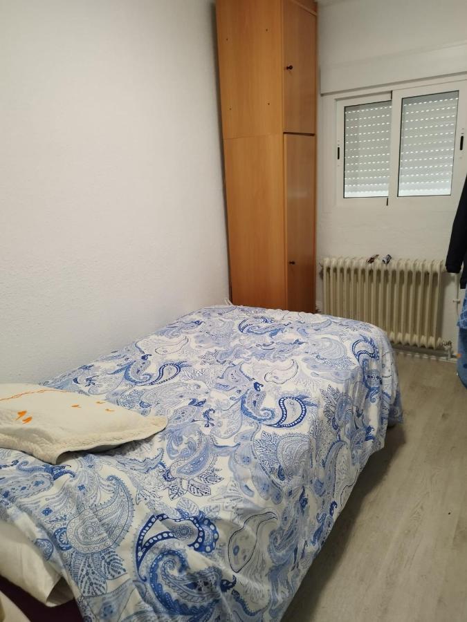 Habitaciones En Apartamento Compartido De Pozuelo de Alarcón Eksteriør bilde